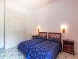 Standard room with garden view
