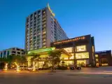Deluxe Twin room with city view