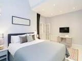 3 Bedrooms Apartment