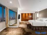 Premier Suite