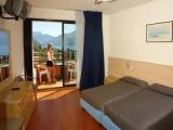 Classic Double room with lake view