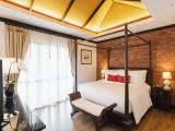Standard Triple Suite