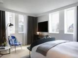 Premium Double room with street view