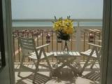 Standard Triple room with sea view