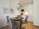 3 Bedrooms Sextuple Cottage
