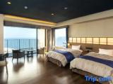 Royal room
