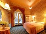 Superior room with city view