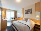 1 Bedroom Apartment with balcony and with mountain view