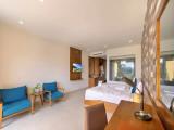 Deluxe Triple room with balcony