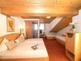 Standard Quadruple room with balcony