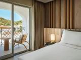 Premier room