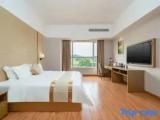 Executive Suite with golf view
