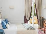 Standard Double room with balcony and with park view