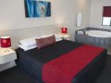 1 Bedroom Quadruple Family Basement Suite