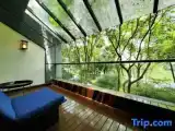 2 Bedrooms Standard room with view
