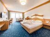 Comfort Double room with balcony and with mountain view