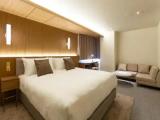 Premier room