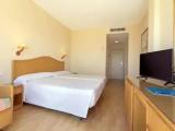 Standard Triple room with balcony