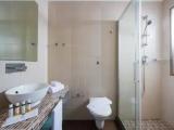2 Bedrooms Comfort Family room with garden view