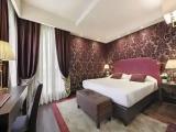 Superior room with canal view