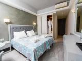 Standard room with partial sea view