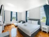 Superior room with mountain view