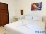 3 Bedrooms Villa with garden view