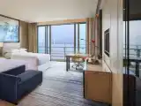 Deluxe room with ocean view