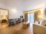 1 Bedroom Apartment with partial sea view