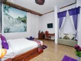 2 Bedrooms Standard Family room
