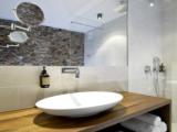 4 Bedrooms Apartment