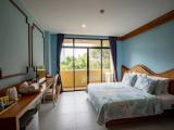 Premier room with balcony and with city view