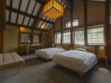 Grand room