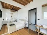 2 Bedrooms Suite with balcony and with sea view