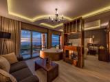 Suite with balcony and with sea view