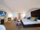 Deluxe with design bathtube Triple room with panoramic view