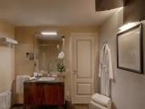 Luxury Suite