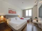 2 Bedrooms Bed in Dorm