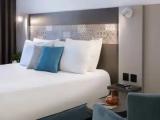Standard Double room with balcony and with partial sea view