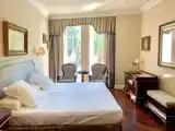 Standard Double room with city view