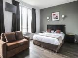 Comfort room with garden view