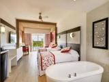 Swim-Up - Adults Only Junior Suite