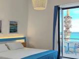 Standard Triple room with balcony and seafront