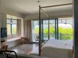 Suite with balcony and with garden view