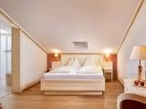 Superior Double room with balcony and with lake view