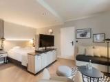Deluxe Suite with balcony