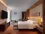 Deluxe Double with Club Access room