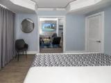 Suite with view