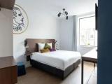 Grand room