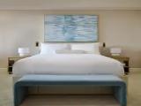 1 Bedroom Deluxe Double Suite with balcony and with harbour view